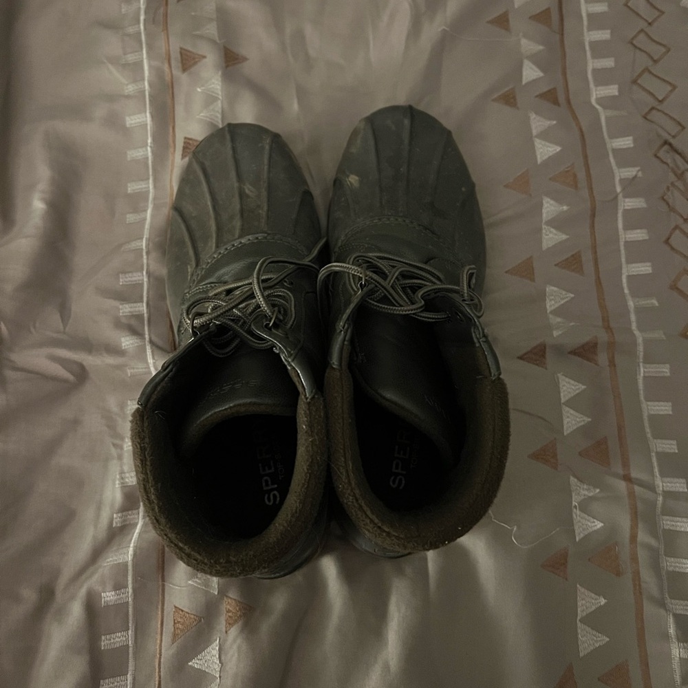 Sperry Duck Boots
Size 12